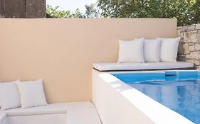 Quintana, A Junior Villa With Private Pool!